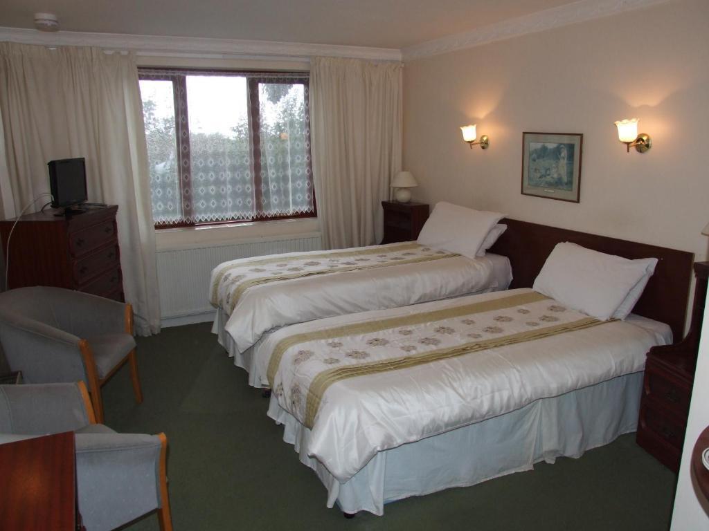 Laburnum House Lodge Хайбридж Номер фото